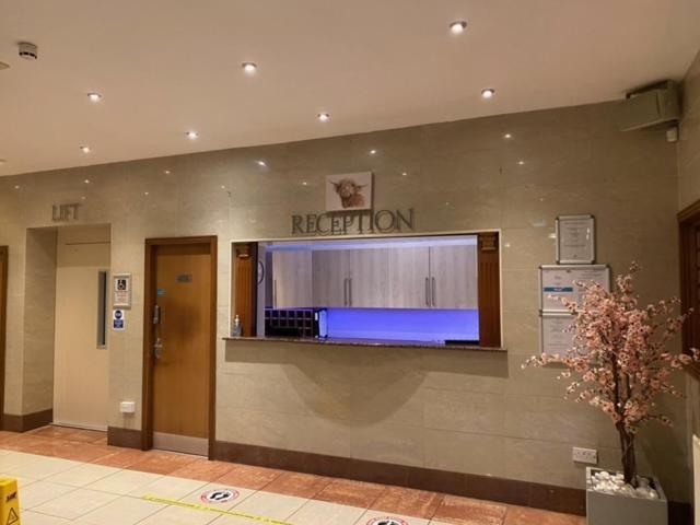 West Park Hotel Клайдбанк Экстерьер фото